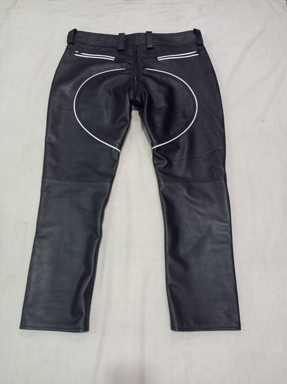 Leather pant with white piping.